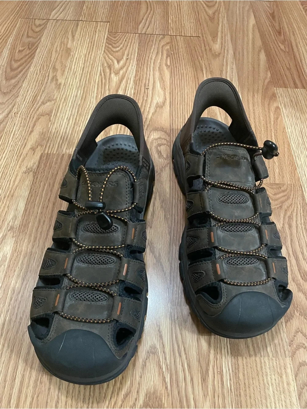 Skechers Men's Slip ins RF Tresmen Norvick Sandals Brown Size: 13